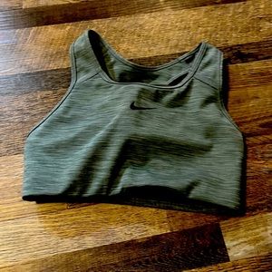 Brand new Nike sports bra, women’s gray